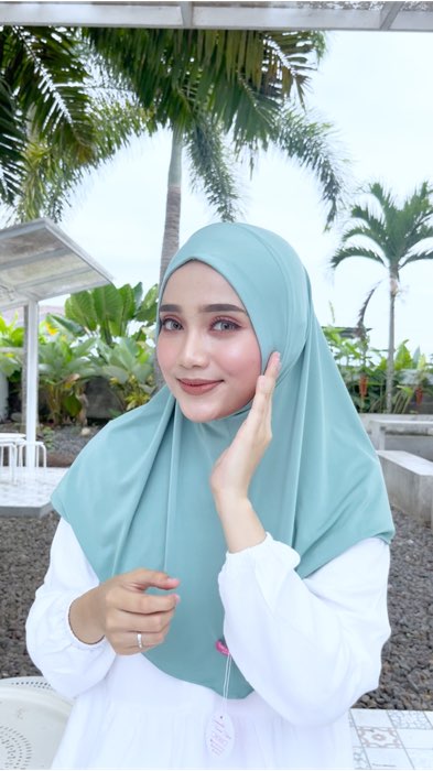 Hijab Instan Khas Malaysia, menutup dada, yang bikin kamu nyaman dalam berhijab 😍 #hijabbergo #bergomalay #RacunShopee #hijabtutorials #ootdhijab