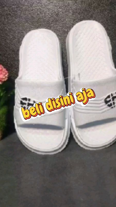 Enak dipake ini mah #sandalslopwanitadewasa #sandalsloppriawanita #sandalslop #OOTDFashionShopee #DiskonShopeeVideo #GratisOngkirRP0 #cod