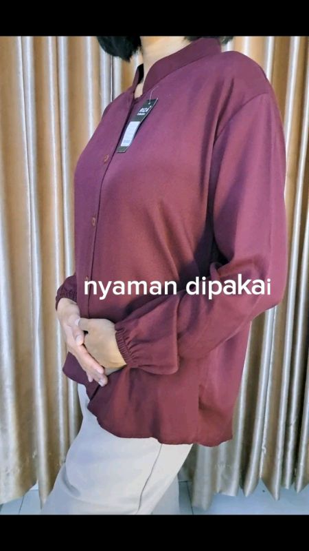 kemeja oversize nyaman dan keren #shopeevideo #OOTDFashionShopee #FashiondiShopee #SpillRacunShopee #RacunShopee