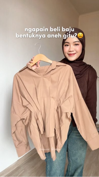 baju aneh? lucu gini kok😋🫰 #RacunShopee #OOTDFashionShopee #ShopeeLook #blouse