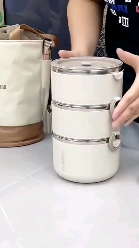 Rantang makanan keren dan tahan panas #ViralDiShopeeVideo #RacunShopee #rantangsusun #sangatbagus #fyp