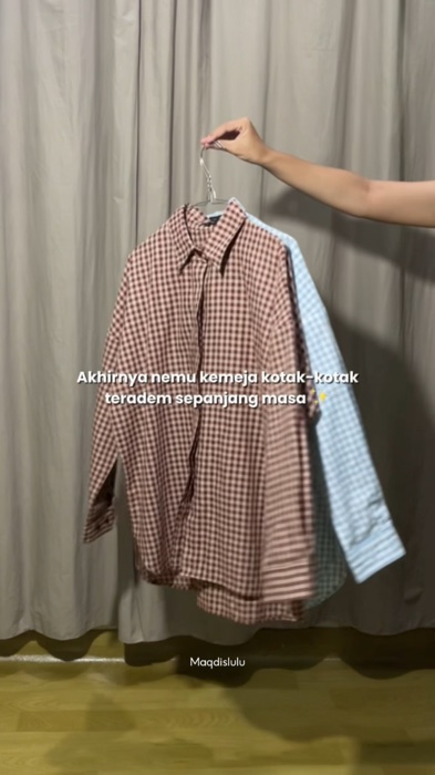 Kemeja kotak-kotak terademmm #kemeja #kemejakatun #kemejaoversized #kemejakotakkotak #kemejakotakwanita #kemejaoversize
