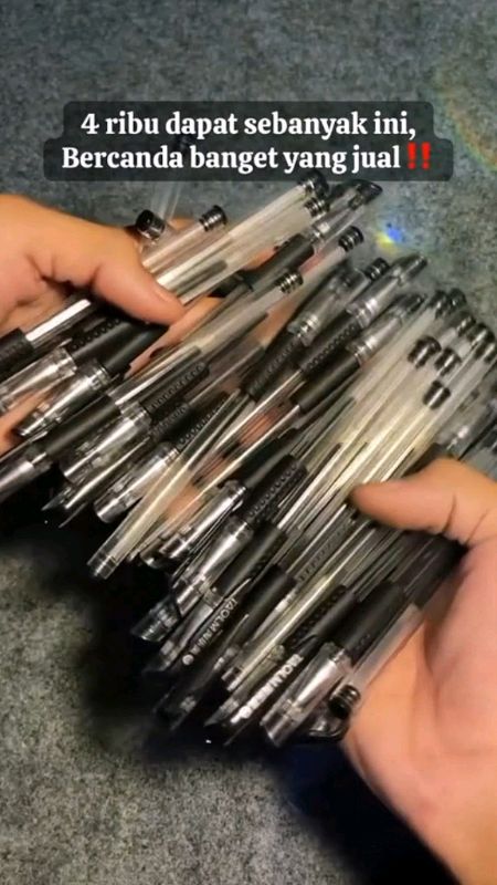 pulpen gel #pulpen #pulpengel #pena #penagel #SpillBawaBerkah #ViralDiShopeeVideo #RacunShopeeCheck #SpillRacunShopee