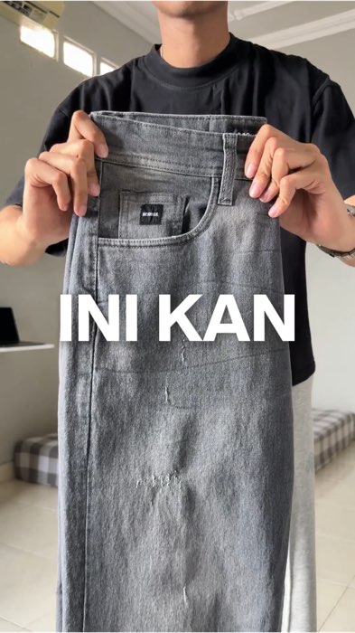 celana jeans regular loose fit #jeans #denim #regularfit #ootd #shopeevideo #ShopeeLook