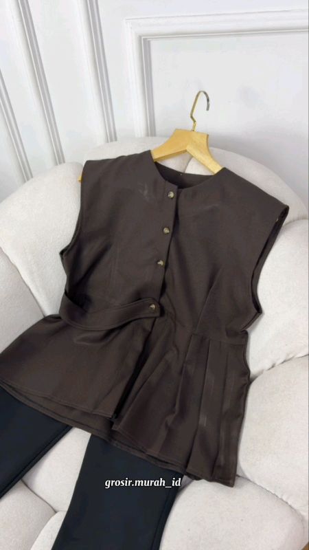 vest outfit✨️ #vestwanita #vest #rompiwanita #ootdhijab #FashiondiShopee #bajulebaran #outfitideas #rompi