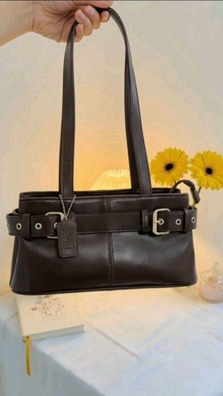 Tas Lebaran Classy 2026 ✨ | Simple Tapi Kelihatan Mahal #TasLebaran #TasCewek #ShoulderBag #TasCoklat #OutfitLebaran #Lebaran2026 #TasElegant #fashion