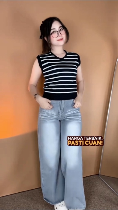 Tanktop rajut 😍 #tanktop #tanktoprajut #tanktopstripe #tanktopmurah #atasanwanita #ShopeeMixnMatch #ShopeeHaul #ShopeeCOD #ShopeeLook #outfitideas
