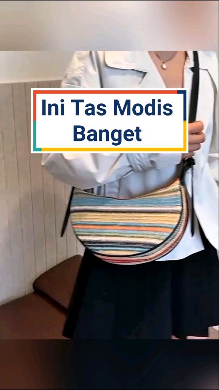 Tas selempang Wanita motif Rainbow penuhi warna hari harimu!#tascewek #taswanita #tasselempangwanita #tasviral #tasrainbow #tascewekkeren #fyp