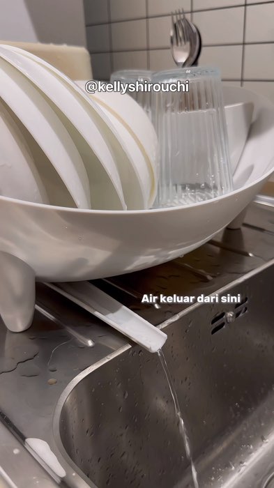 Peniris piring ukuran kecil tapi aesthetic cocok untuk dapur minimalis!