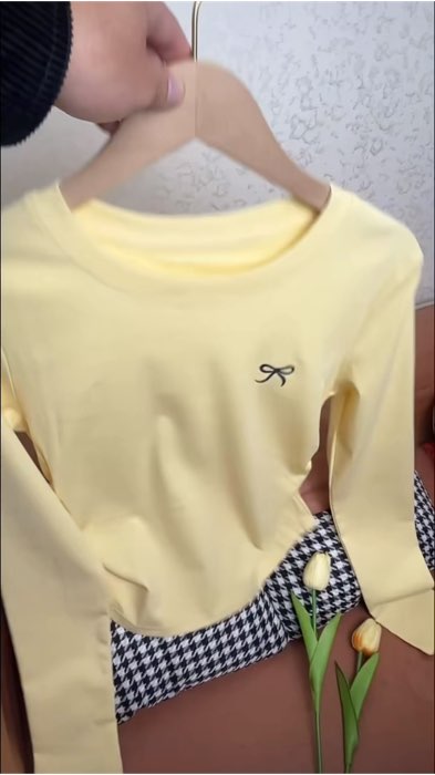 #OOTDFashionShopee #bajuwanitakekinian #bajucoquette #pakaianwanita #bajulucucewek #ootdfashion #bajuanakperempuan #pakaianserut #ShopeeReview #bajumu