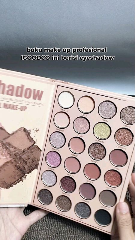 satu buku makeup lengkap #IGOODCO #igoodcopalette #igoodcomakeup #igoodcoeyeshadowpalette #spilracunshopee #ViralDiShopeeVideo #RacunShopee