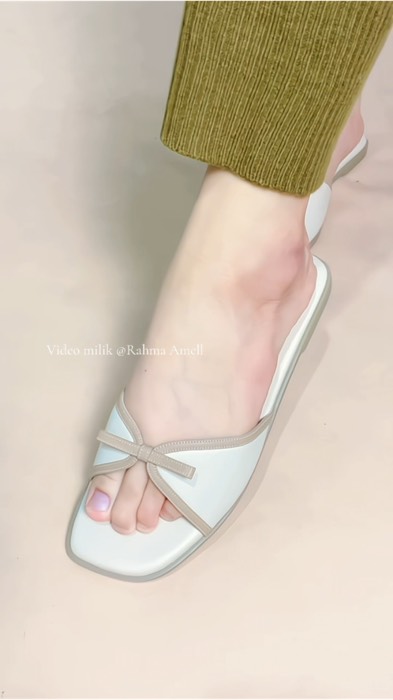 Sandal wanita anggunly #sandalwanita #sandalteplek #sandalcantik #sandalmurah #sandalharian #sandalkekinian #sandalselopwanita #ViralDiShopeeVidio
