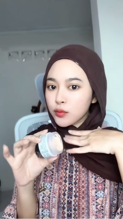 Maaf video ini khusus kulit kusam susah cerah #lsskincare #lsskincareviral #skincarepaketan #skincareroutine #fyp #shopeevideo #lsskincarebpom #murah