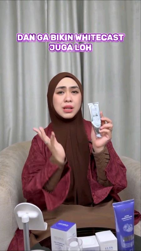 Pakai ini, make up sat set gak ribet! #RacunShopee #ShopeeBeautyHaul #SpillBawaBerkah #ShopeeLook #sunscreennowhitecast #sunscreenantikusam #sunscreen
