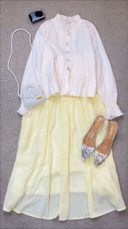 elora blouse #Cashback40Persen #GratsiOngkirR...