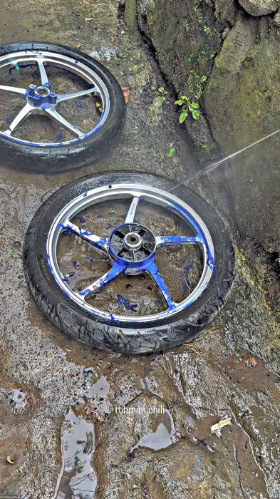 merontokkan cat velg dengan mudah🤩 #removervelg #removermurah #RacunShopee #ShopeeLook #DiskonRacunShopee