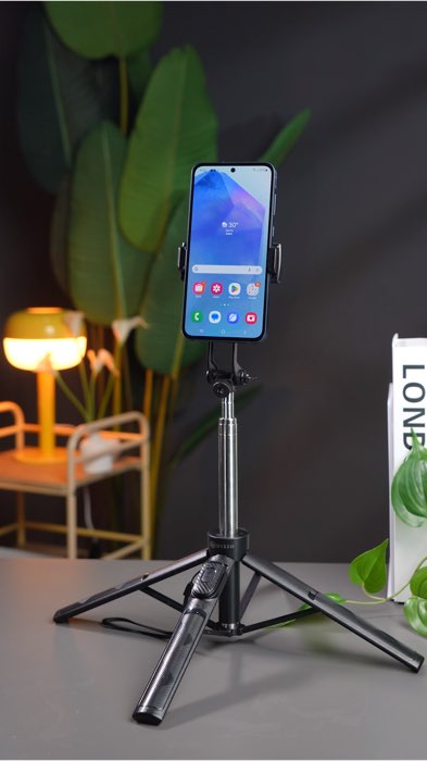 Tripod kaki 4 tapi ukuran nya portable bisa buat di tas kalian #mixio #mixioofficial #mixioofficialstore #tongsismixio