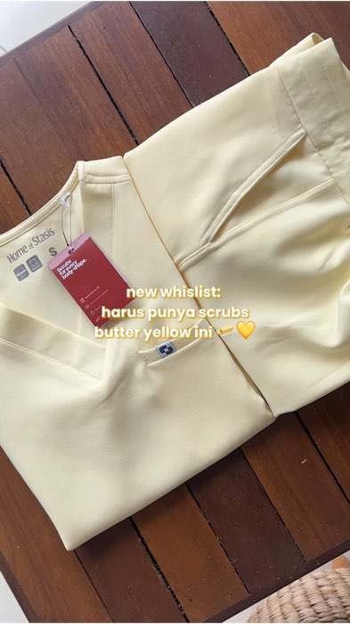 Your dream scrubs is waiting 🧈💛#bajujaga #bajuoka #scrubs #nakes #perawat ,,