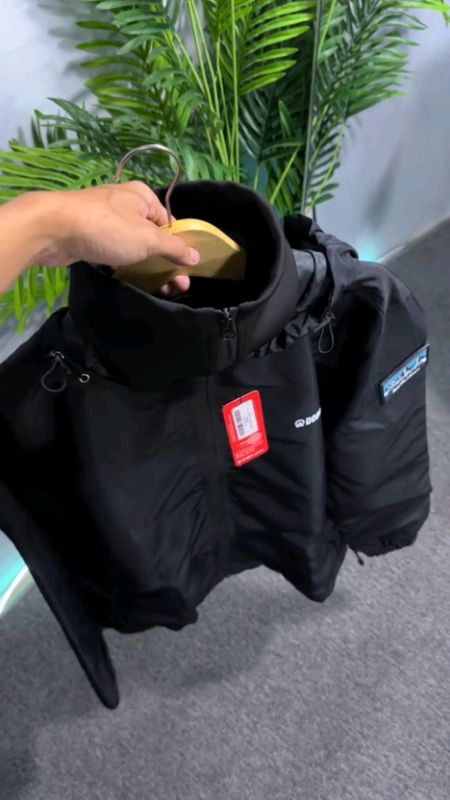 jaket parasut🔥 #SpillRacunShopee #RacunShopee #GratisOngkirRP0 #DiskonRacunShopee #jaketwaterproof #jaketparasut #jaketantiair #balaclava #dobujack