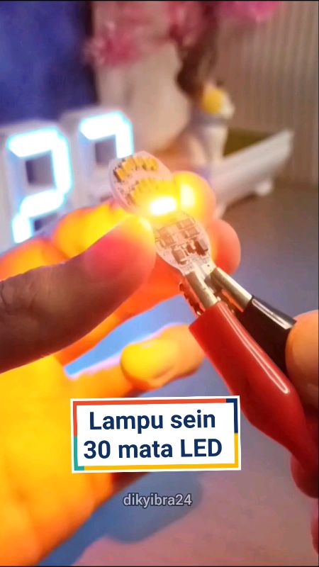lampu sein T10 30 titik mata LED menyala running kedip lampu sen motor #lampusein #lampuseinmotor #RacunShopee #gratisongkir #lampuseinled #gajiansale