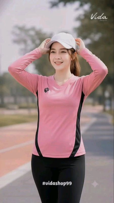 Tetap nyaman bergerak dan tampil sporty setiap hari dengan kaos olahraga Dryfit Premium wanita. #bajuolahragawanita #dryfitpremium #sportystyle