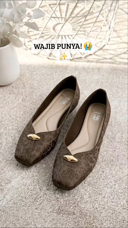 Ini sih auto jadi sepatu andalan😭 #flatshoeswanita #flatshoes #sepatuwanita #flatshoeskekinian #RacunShopee #ShopeeFashionHaul #SpillRacunShopee #fyp
