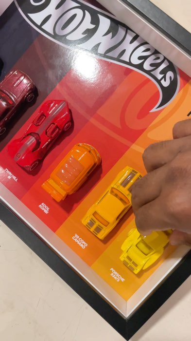 Frame HotWheels Pantone Series #hotwheels #hotwheelscollector #hotwheelsindonesia