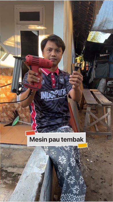 Mesin paku tembak listrik #mesinpakutembak #pakutembak #elektrik #nailgun #RacunShopee