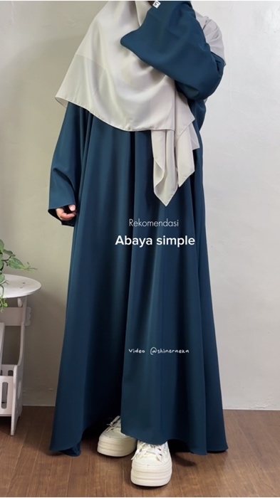 Suka banget sama abaya kaya gini 🫶🏻  #abayastyle #abayagirls #abayafashion #abayaantiuv #abayapolos