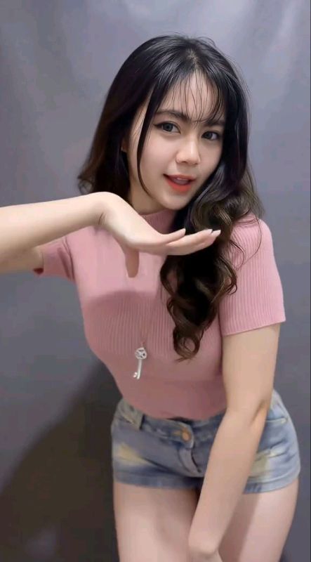 cantik🥰#turtleneckwanita #kaoswanita #RacunShopee #ViralDiShopeeVideo #fyp #RacunShopeeCheck