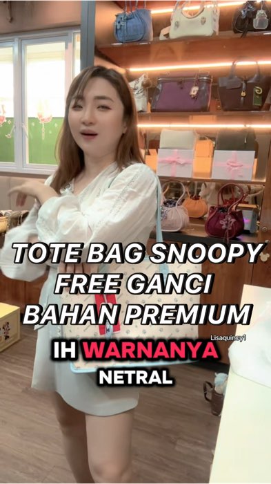 Bahan tebel ga gampang ngelotok free ganci SNOOPY, asli ori disney ya #totebag #taswanita #snoopy #TermurahDiShopee #CODinApa #OOTDFashionShopee #fypツ