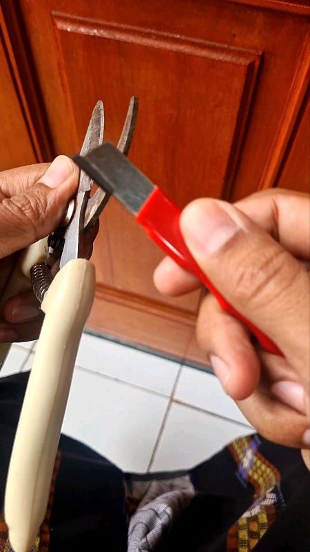 Pengasah Pisau Gunting Portabel #pengasahpisau #pengasahgunting