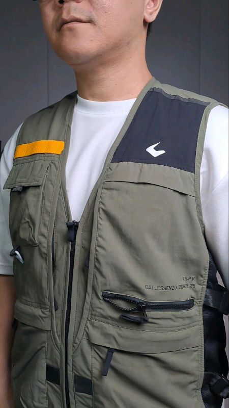 Versatile buat daily / riding / traveling. Good quality by Respiro #vest #respiro