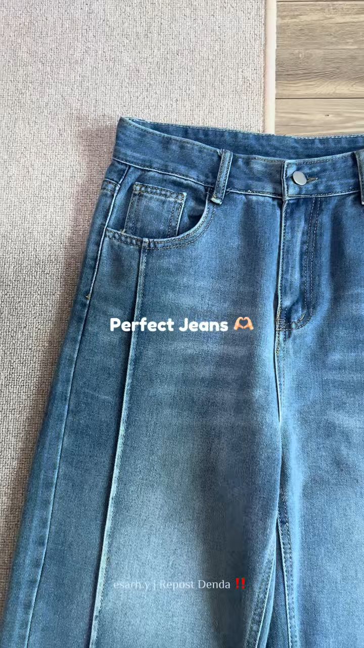 Cantik banget wide leg jeans nya hanya 80rb doang loh🥰