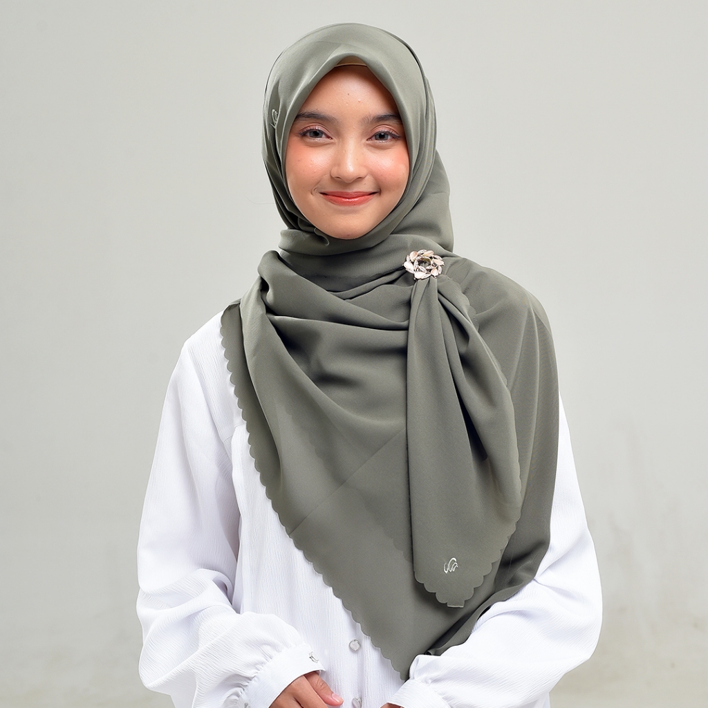 Bani Batuta - Kerudung Segi empat Dewasa Rabbani Zahira NK Aurion XL