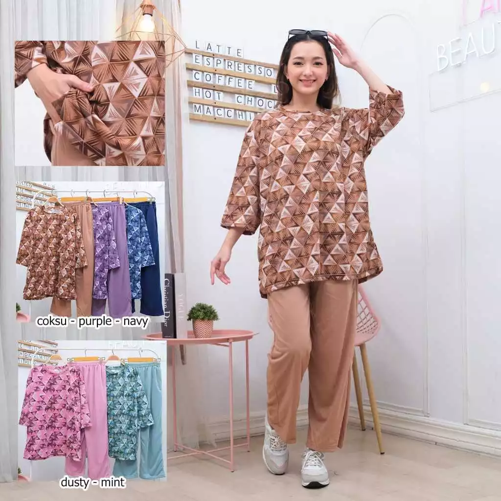 RILLO - Setelan Wanita Motif Segitiga Celana Dan Atasan Oversize LD 120 & LD 140