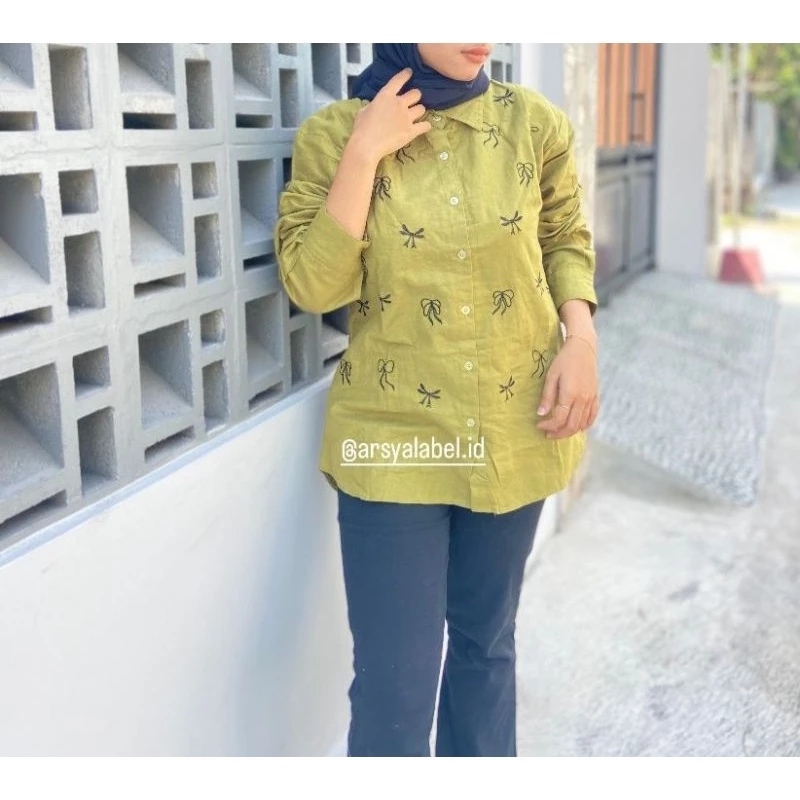 Arsyalabel -  Zoya Blouse Linen Atasan Kombinasi Bordir Pita Wanita Kancing Aktif