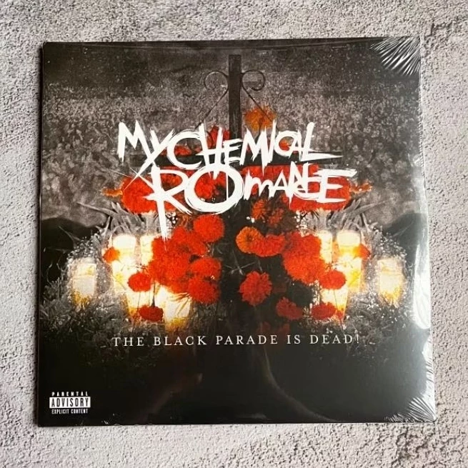 Vinyl Piringan Hitam My Chemical Romance - The Black Parade Is Dead!