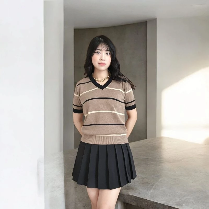 Tanny Stripe V Shortsleeve Knit Top | Atasan Blouse Kaos Rajut Wanita Motif Salur Lengan Pendek Kore