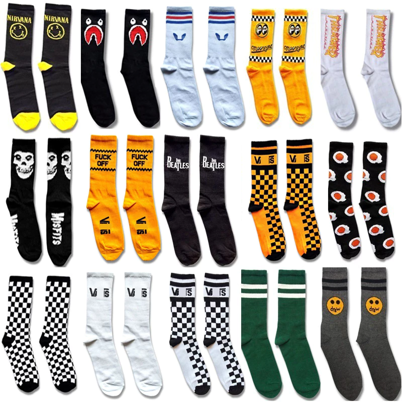 KAOS KAKI PANJANG PRIA MOTIF OLDSCHOOL SPORT WIJAYA SOCKS