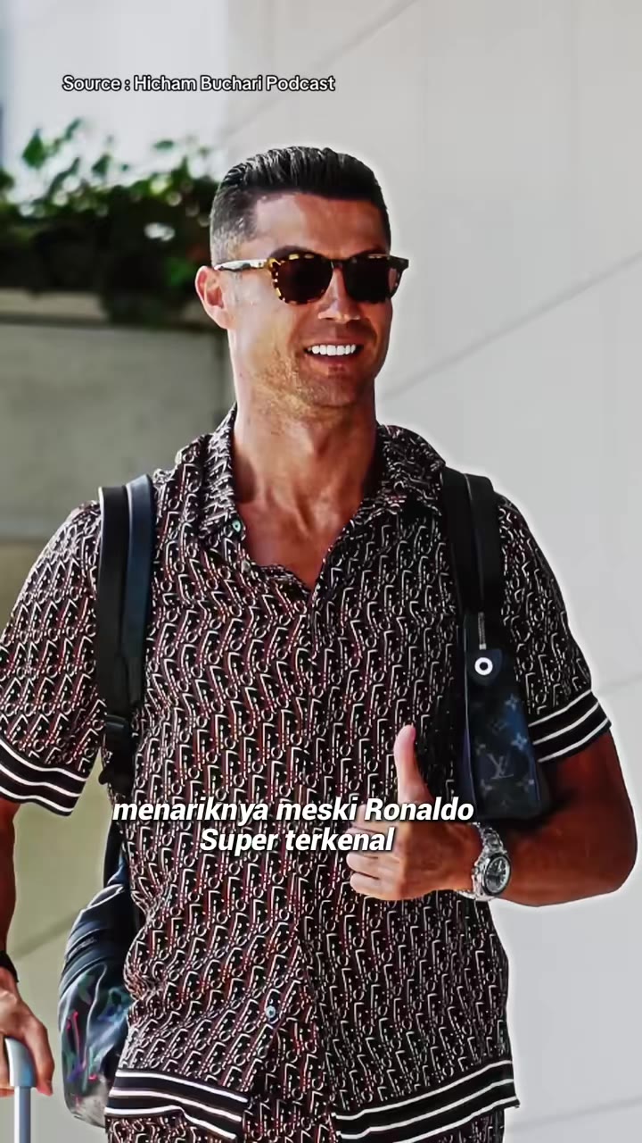 Hicham Buchari Menjadi Bodyguard Cristiano ronaldo Selama 4 Tahun.           🇵🇹 #fyp #foryou #foryoupage #bodyguard #bodyguards #hichambuchari #cristiano #cristianoronaldo #cristianos #cristianoronaldo #ronaldo #ronaldo7 #ronaldo_cr7 #security #...