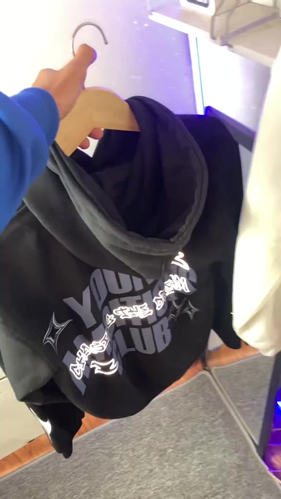 #hoodie #hoodiereflektif #hoodieboxy #hoodiecowok #hoodiemenyala