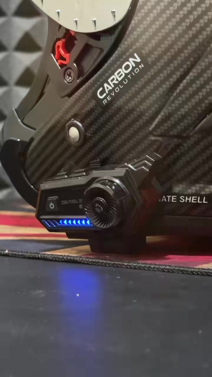 Bluetooth helm gearlec x5 #intercom #intercomhelm #intercomhelmmurah #headsethelm #headsethelmbluetooth #bluetoothhelm #gearlecx5 #wibgajian #promoguncang1010 #belilokal