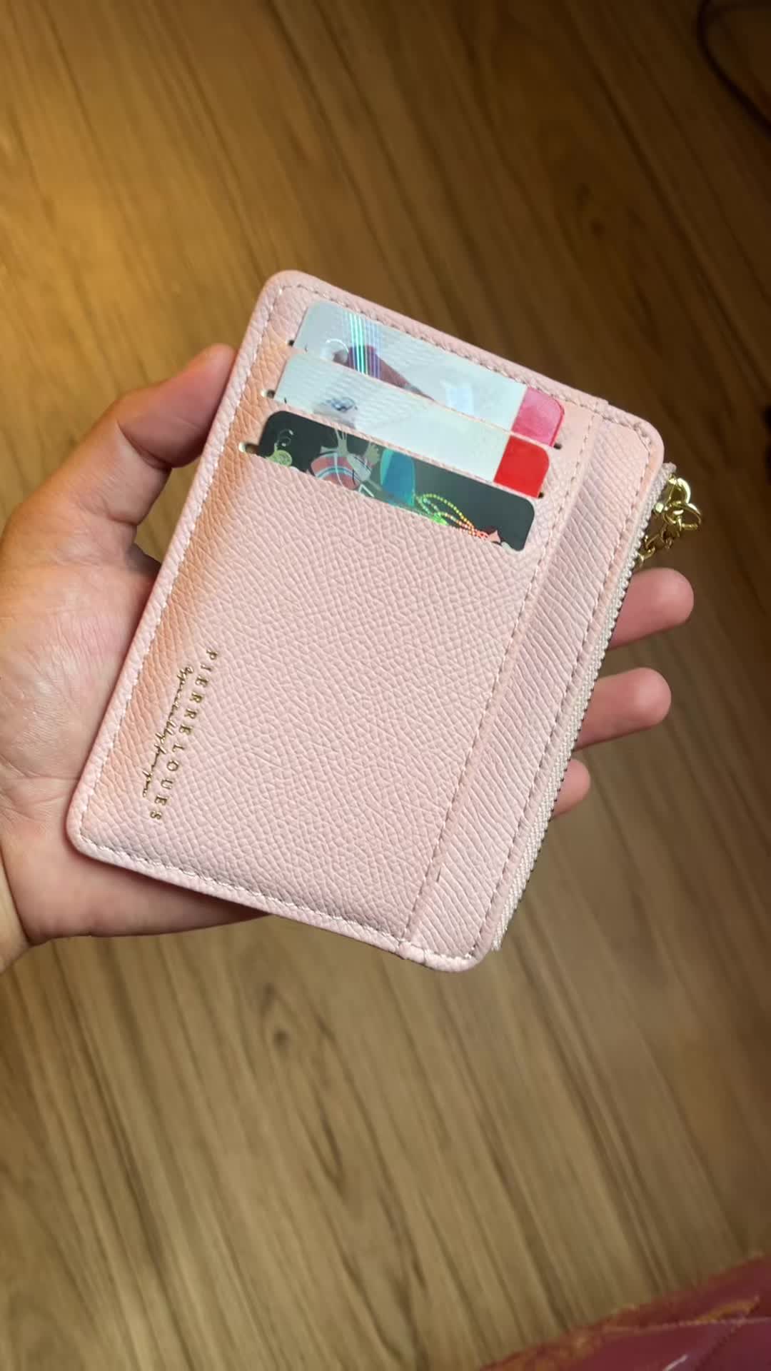 #cardholder