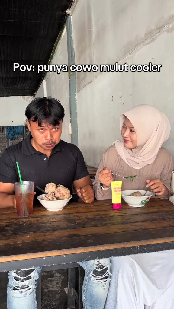 Maen sumpel aja🗿 #makan #bakso #pacaran #lucu #baksojogja