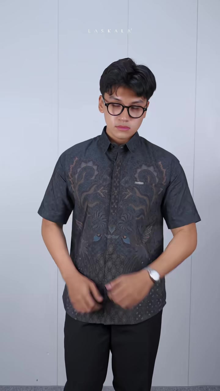 NEW COLLECTION! Laskala Parama 😎 #laskalabatik