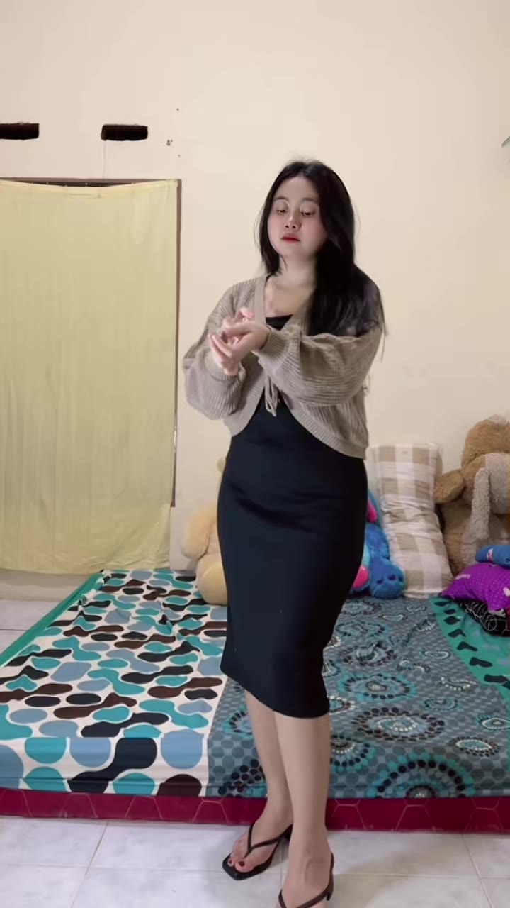 Rekomendasi outer / cardigan crop #outer #outercrop #cardigan #cardigancrop