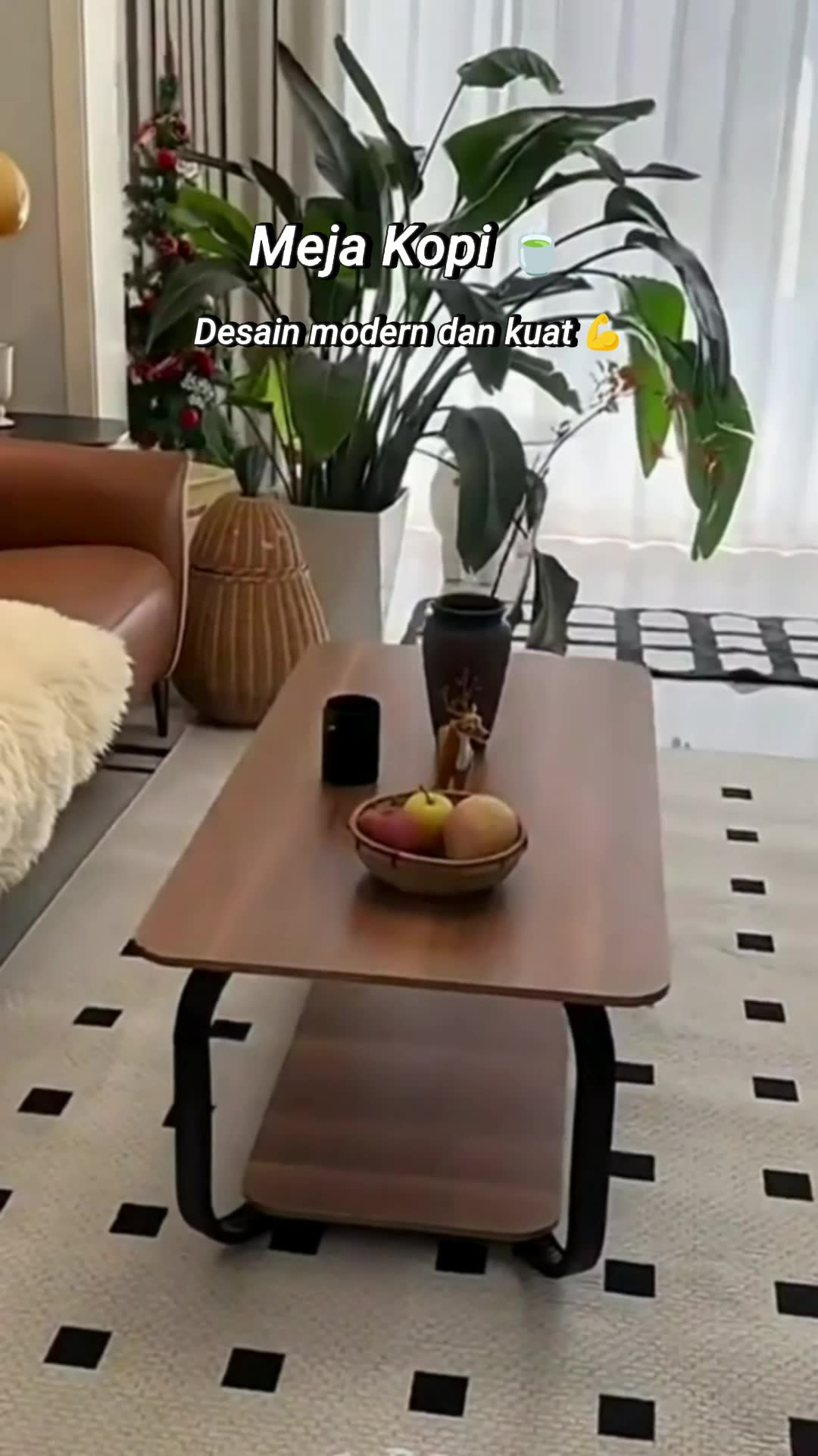Meja kopi minimalis yang elegan dan fungsional #MejaKopiMinimalis #MejaKopiBesin #MejaTamudenganGaya #InteriorModern #DekorasiRuangTamu