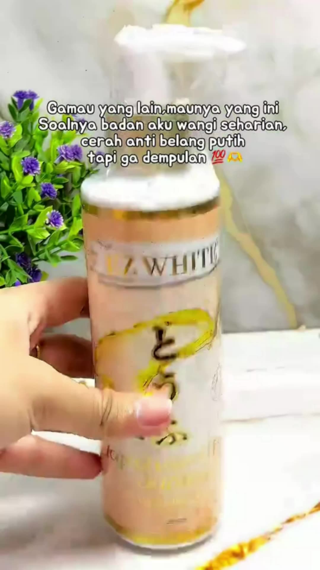 Merawat kulit dengan bahan alami #EZWhiteLotion #PerawatanKulit #KulitLebihCerah #BodyLotionAlami #SkinCareNatural
