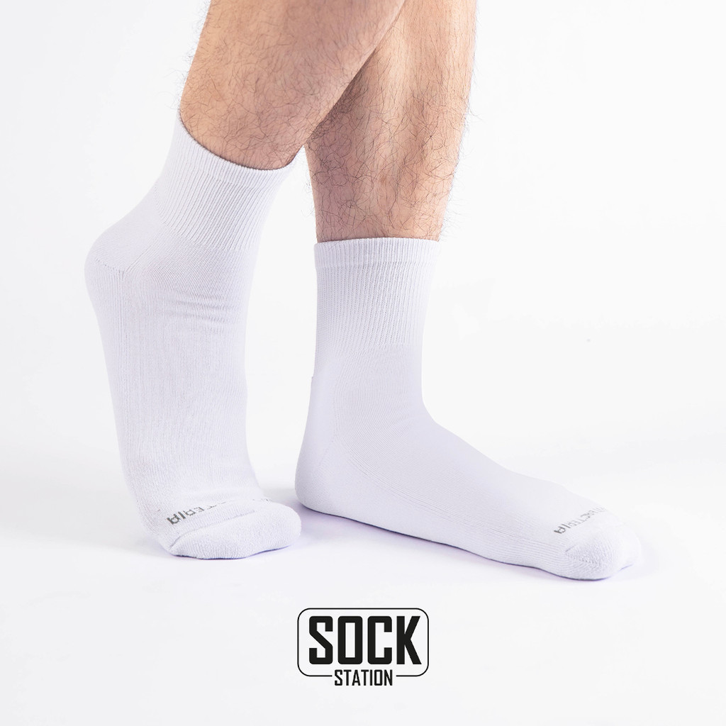 SOCK STATION Men Sport Medium Sock - Kaos Kaki Pria Olahraga Panjang